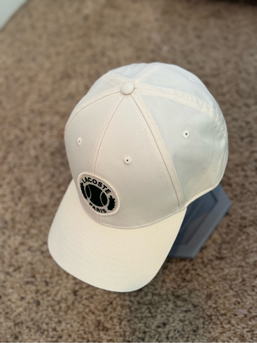 Lacoste Cream Adjustable Twill Baseball Cap with Green Tennis Crest - Picture 4 of 7